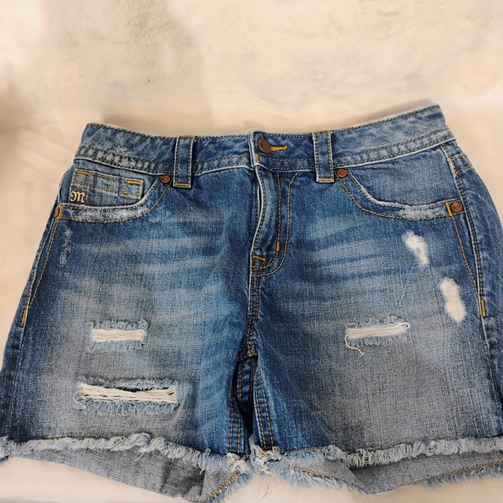 Miss Me Boyfriend Shorts Size 27 Distressed Raw Hem Blue Denim X